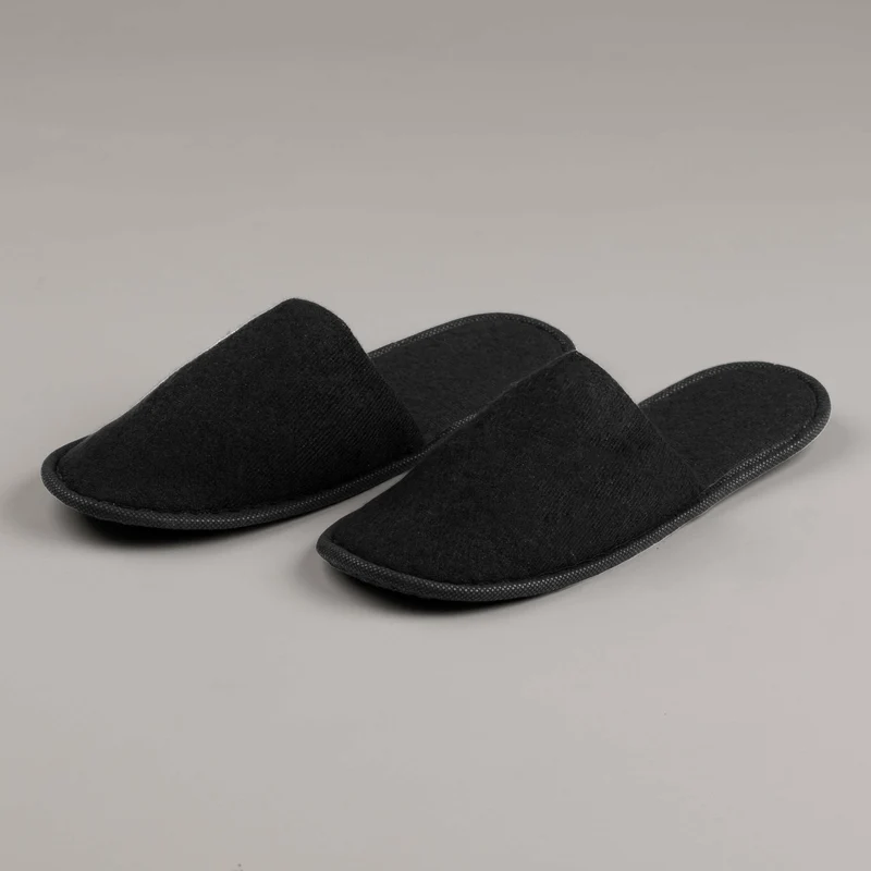 Hotelové pantofle BASIC NAP CLOTH 30 cm protiskluzové černé