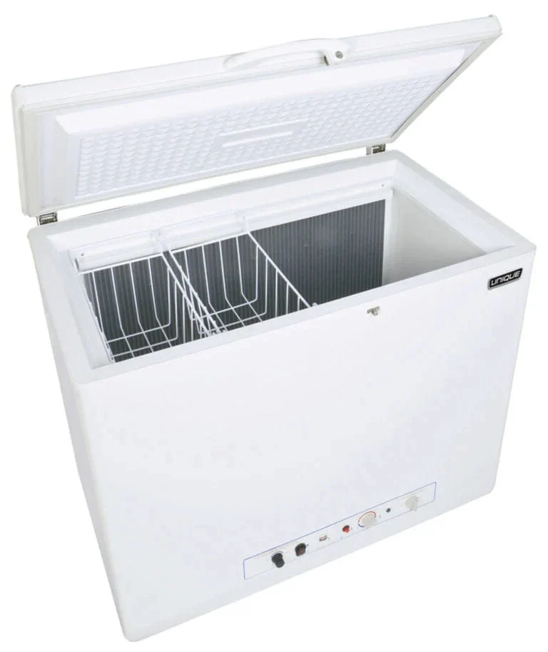 Unique 6 Cu/Ft White Propane Freezer UGP-6F SM W