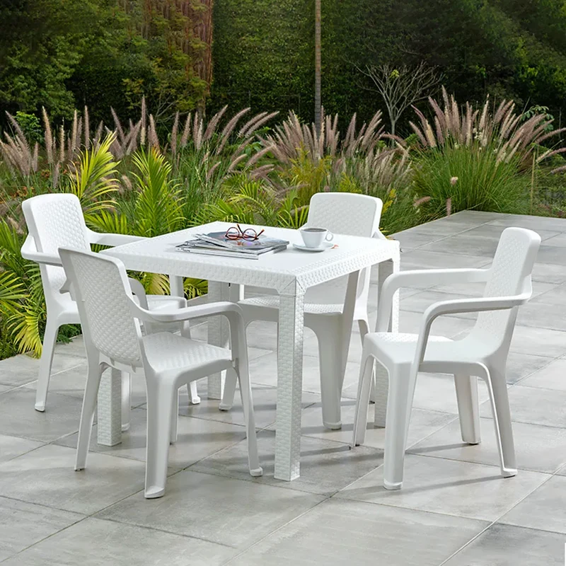 Combo Comedor Eterna (1 Mesa + 4 Sillas con Brazos) Blanco Arena