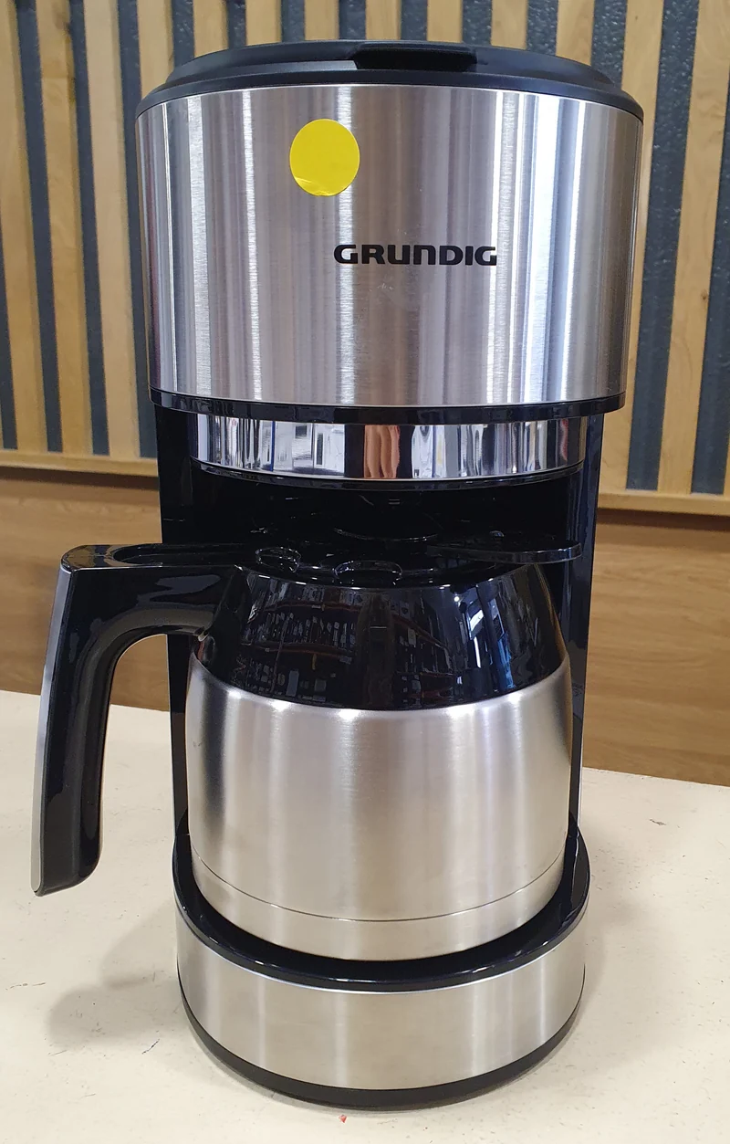 Máquina de Café Aut. KM 5620T|1000W - Grundig